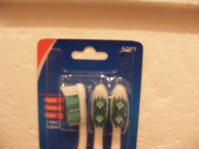 [100449] Oral B Toothbrush All Rounder 123 Soft 3NOS